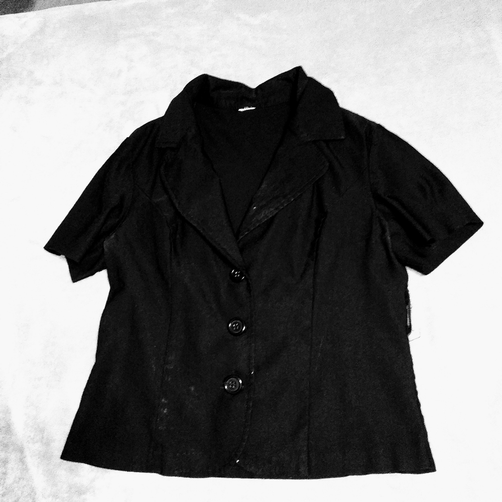 Sold!!! Black Stretchy Blazer Juniors sz M